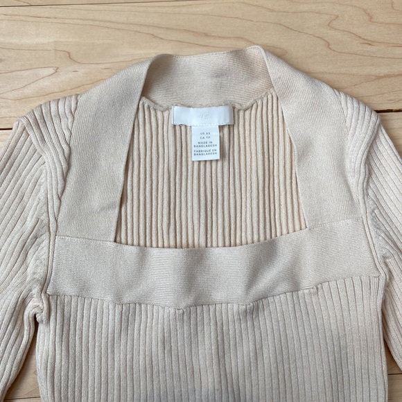 H&M TOP - Picture 2 of 3